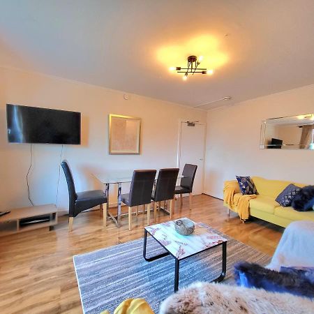 3 Bedroom Aprtmt At Sensational Stay Serviced Accommodation Aberdeen- Froghall Avenue Экстерьер фото