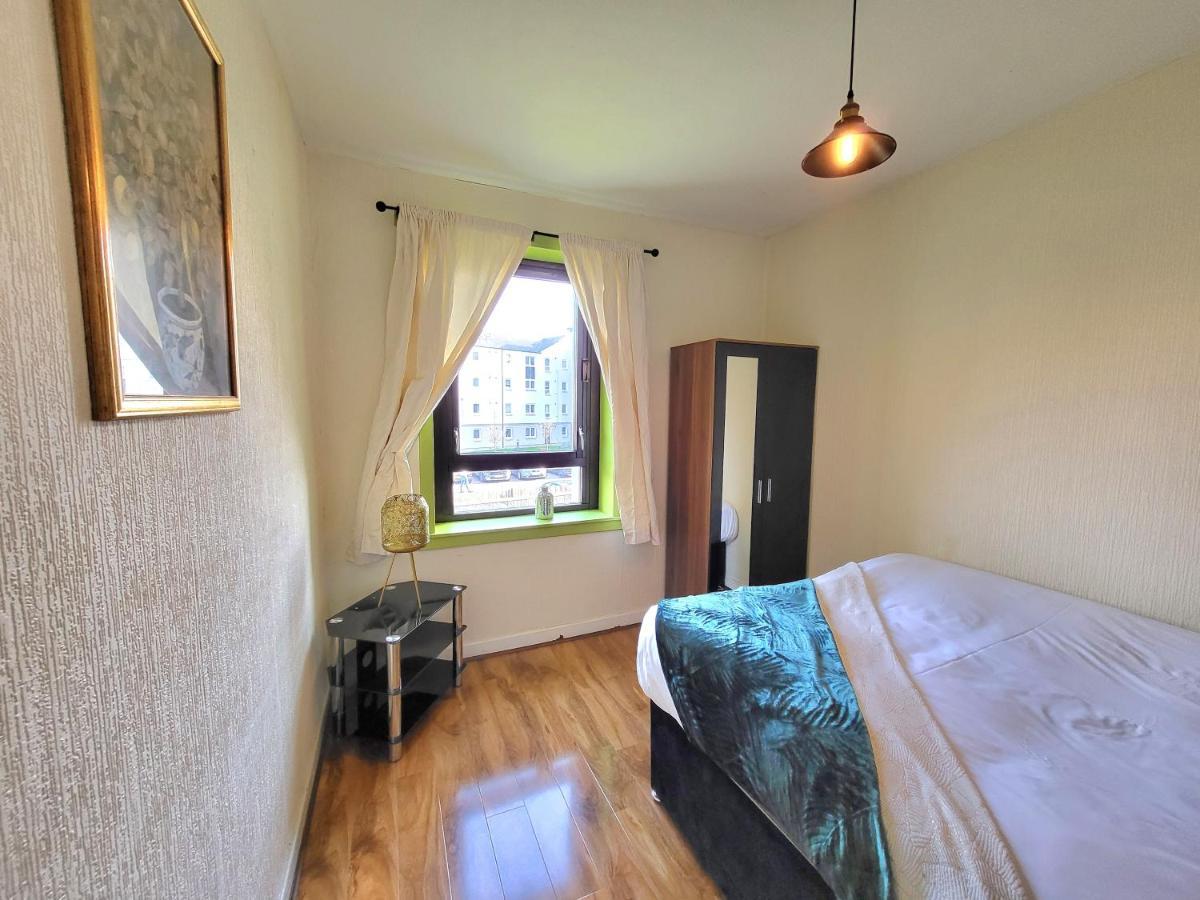 3 Bedroom Aprtmt At Sensational Stay Serviced Accommodation Aberdeen- Froghall Avenue Экстерьер фото